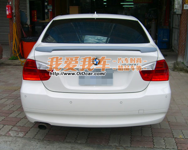 bmw宝马e90 华晨宝马新3系 m tech款立式改装尾翼高清图片